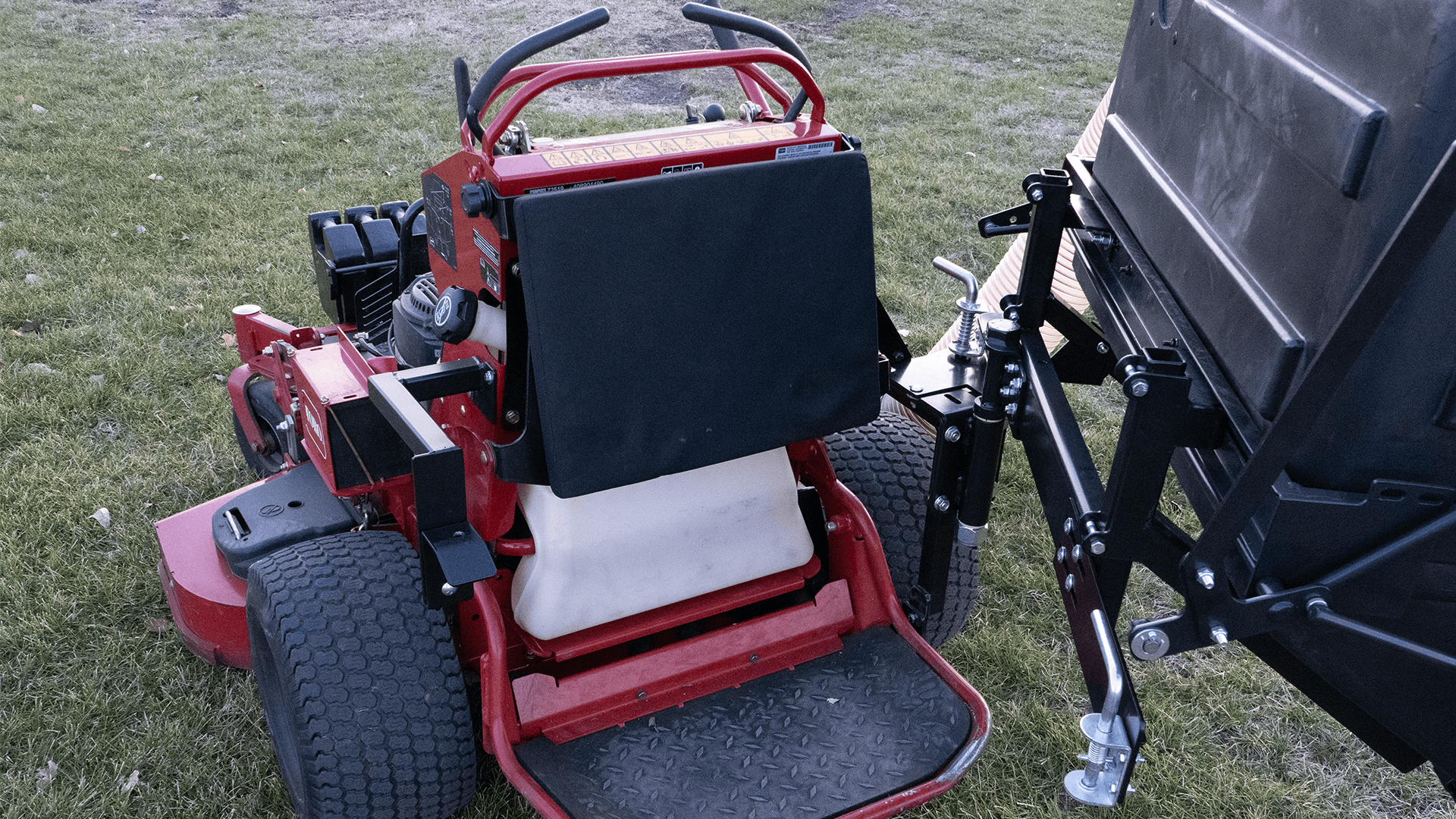 Toro zero turn leaf bagger sale