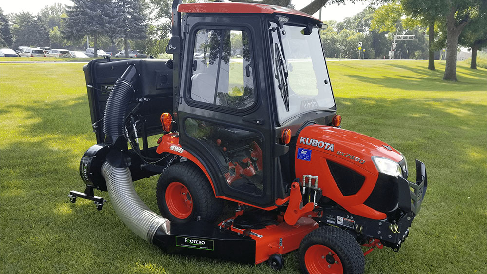 Kioti Bagger Protero PV18 PTO Grass Catcher (Shown on Kubota)